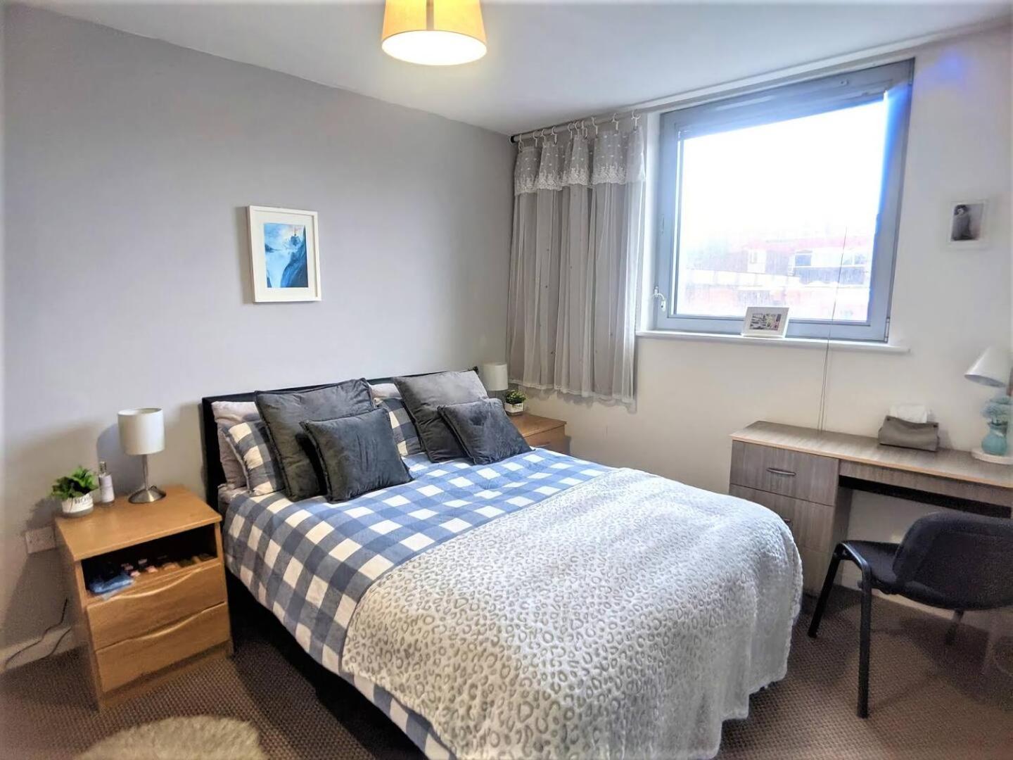 Lovely Guest Rooms In City Centre Liverpool Exteriör bild